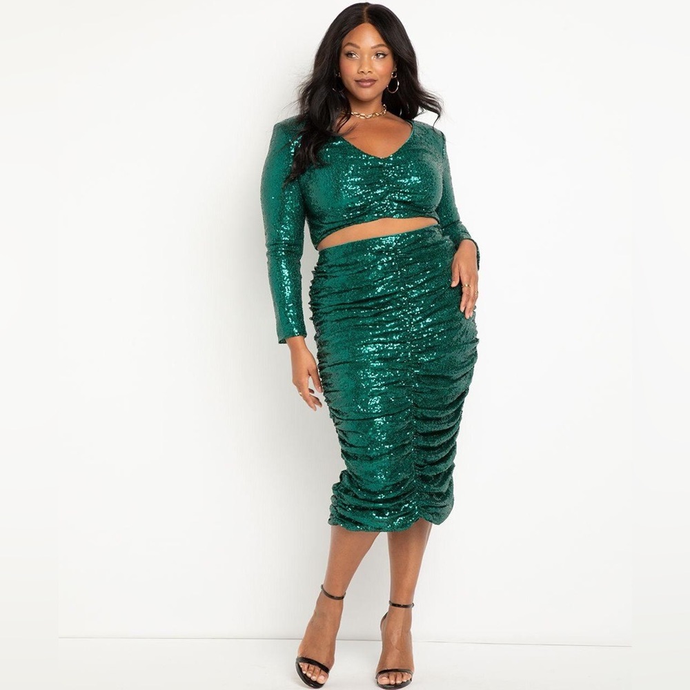 Ruched Green Sequin Midi Pencil Skirt (Size 22)